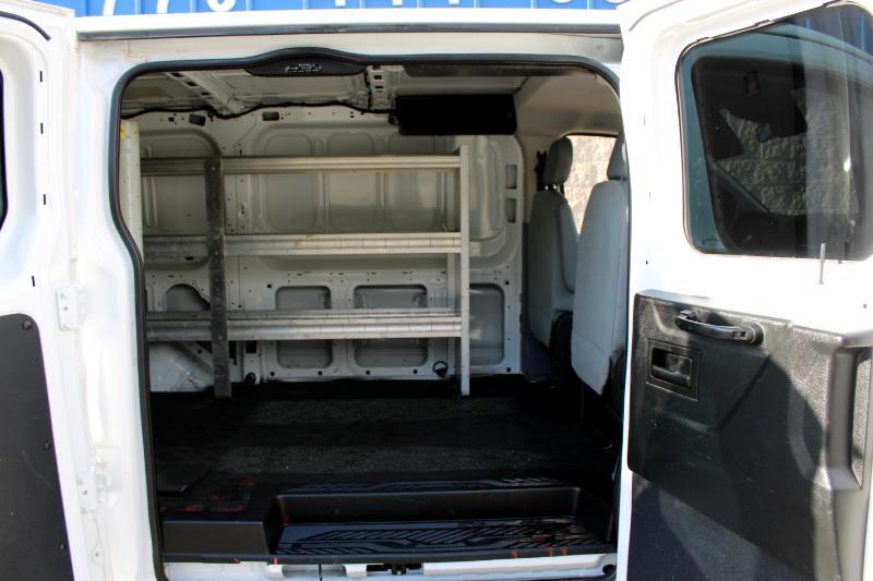 Vehicle image 18 of 31