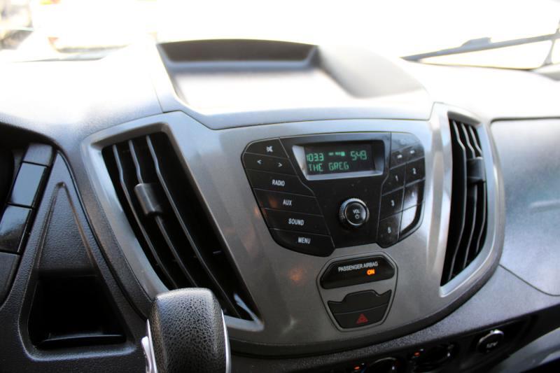 Vehicle image 29 of 31