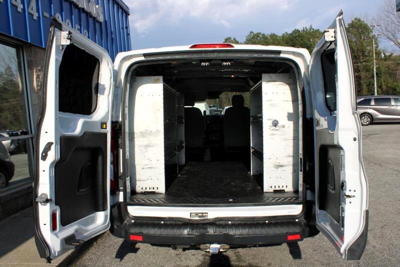 Vehicle image 16 of 31