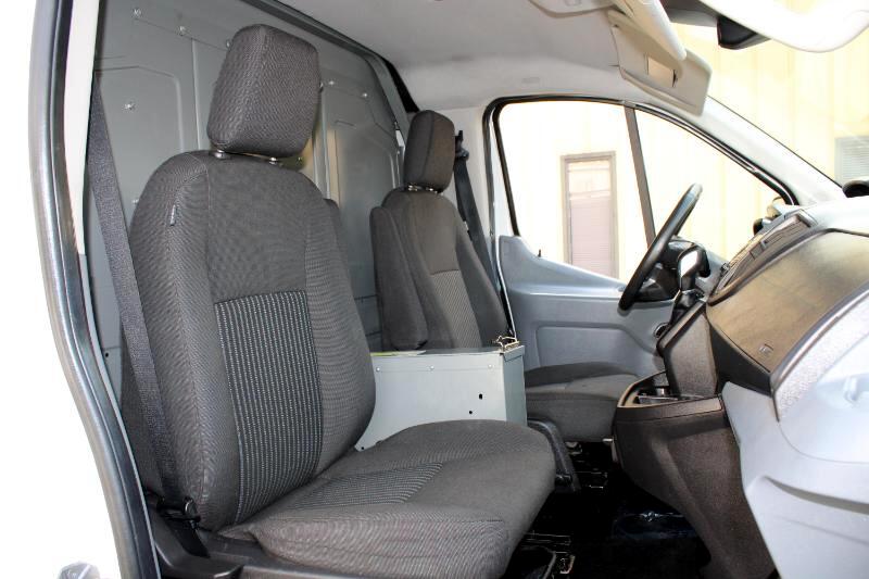 Vehicle image 12 of 25