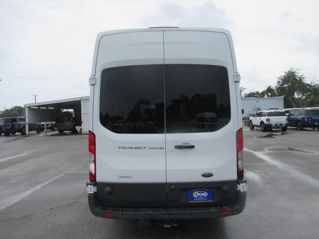 Vehicle image 6 of 29
