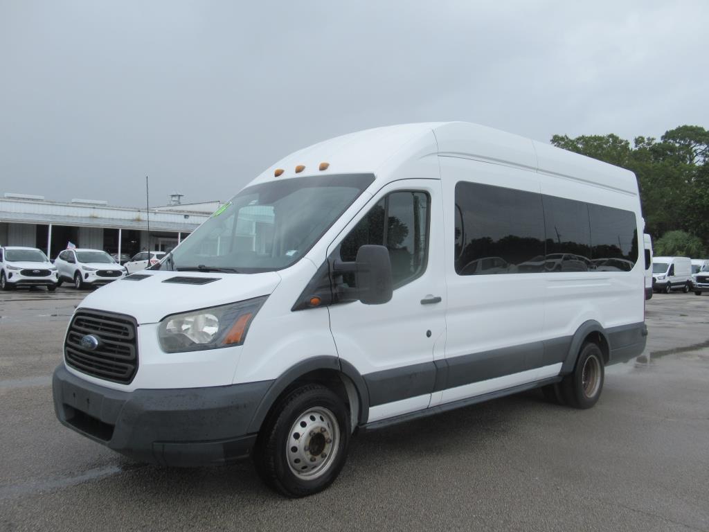 Vehicle image 1 of 29