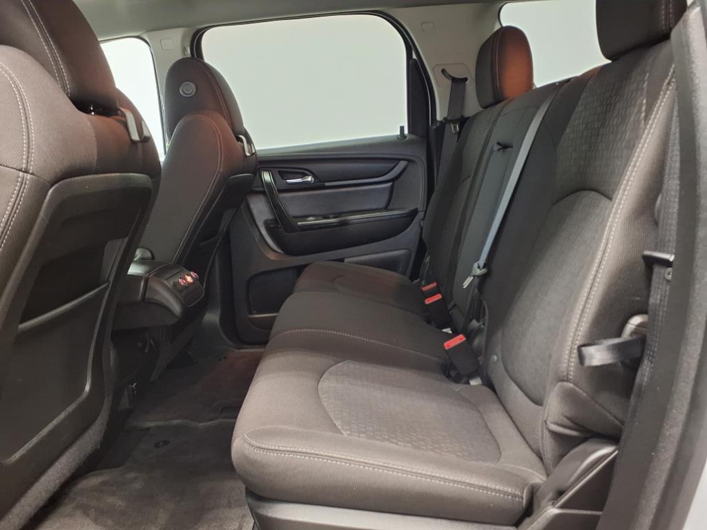 Vehicle image 10 of 23