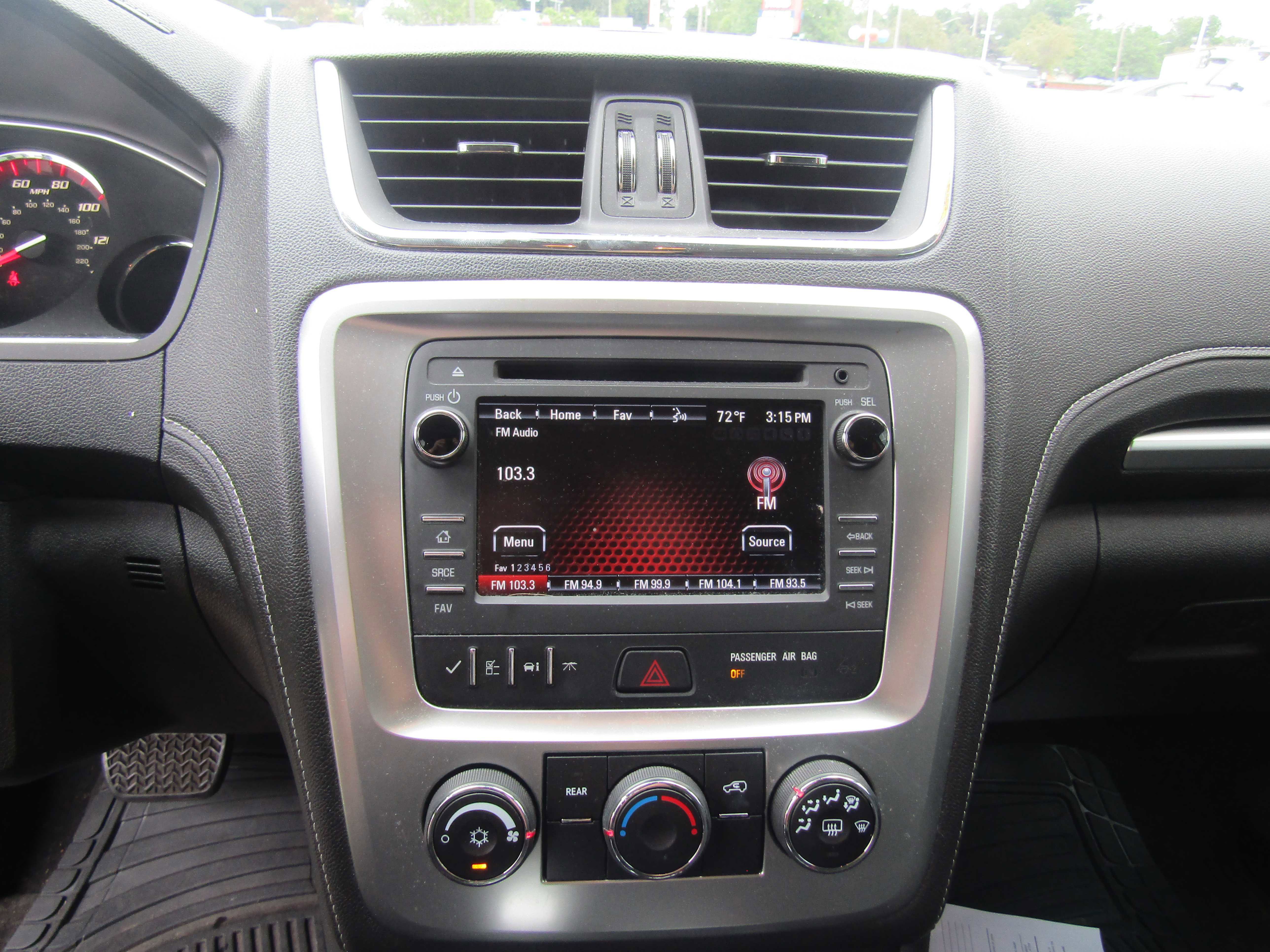 2016 GMC Acadia SLE Image 16 of 22