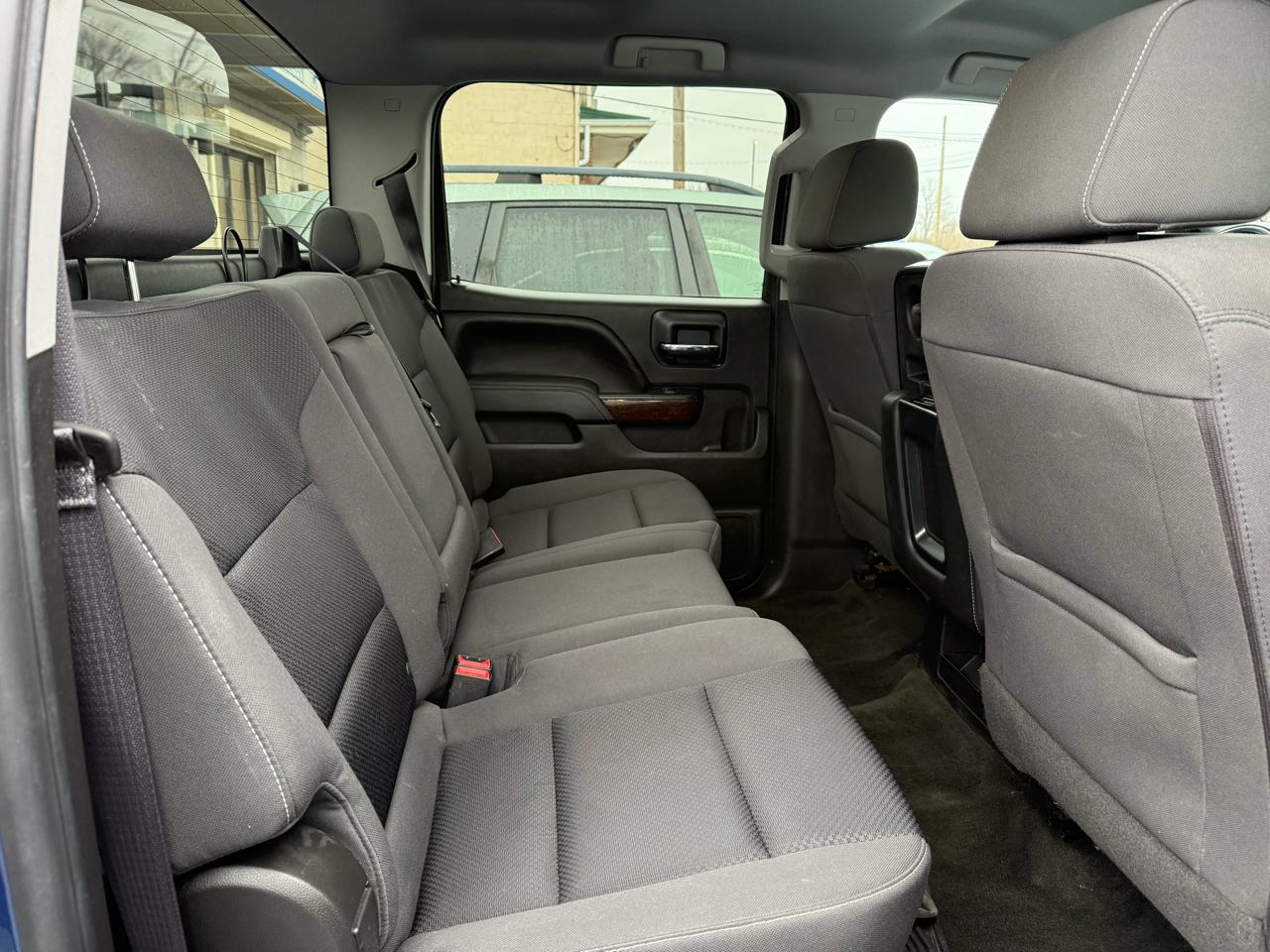 2016 GMC Sierra 1500 SLE Image 3 of 4