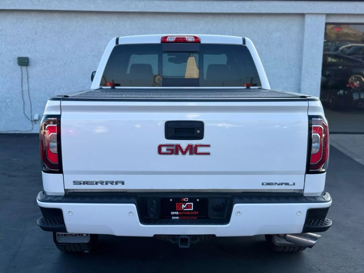 Vehicle image 7 of 49