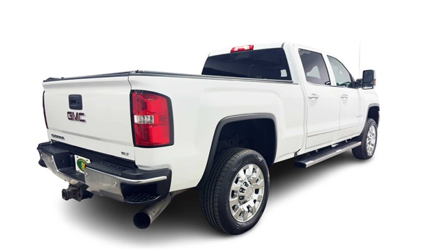 2016 GMC Sierra 2500HD SLT Image 4 of 34