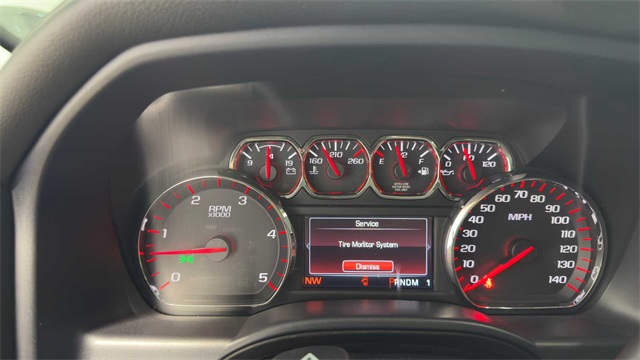 2016 GMC Sierra 2500HD SLT Image 21 of 34