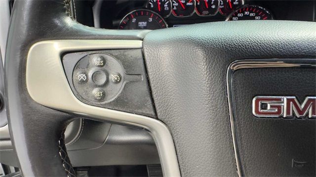 2016 GMC Sierra 2500HD SLT Image 28 of 34