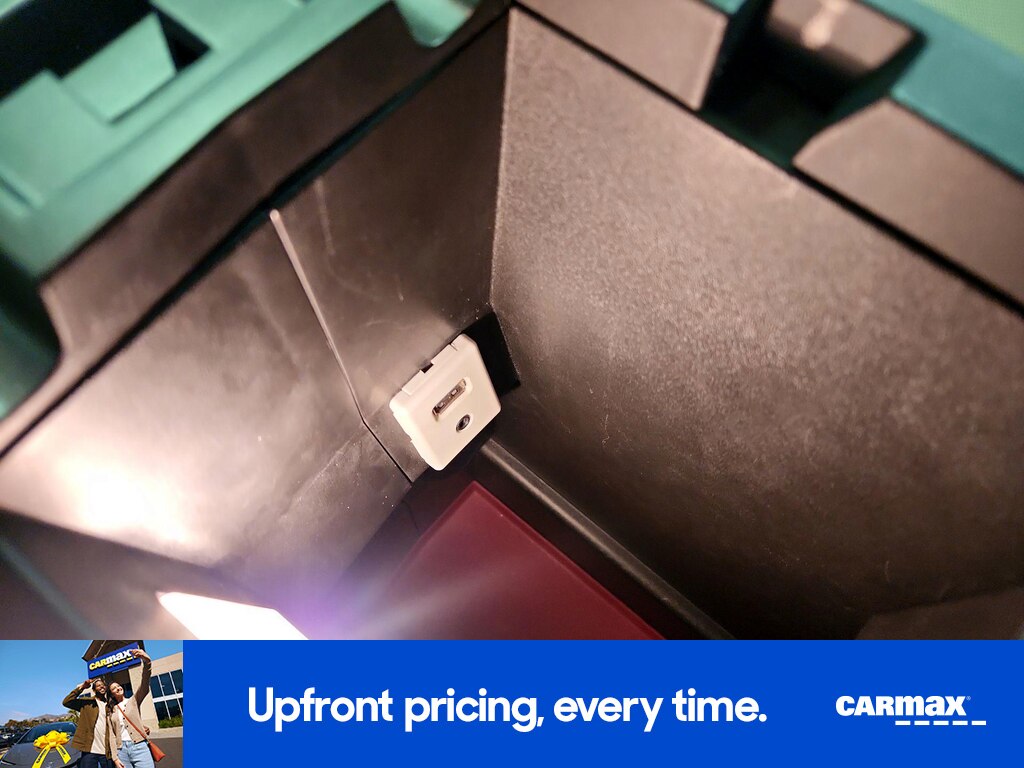 2016 GMC Terrain Denali Image 18 of 29