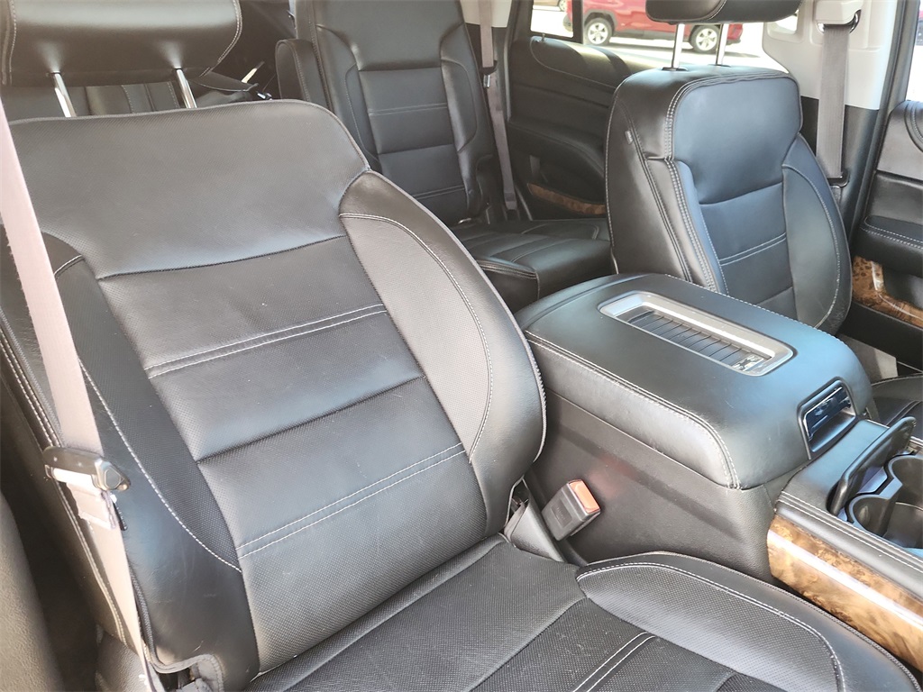 Vehicle image 18 of 29