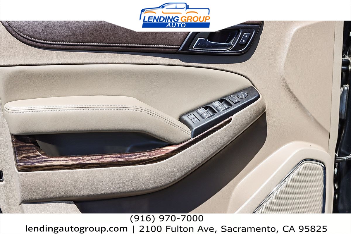 Vehicle image 22 of 25