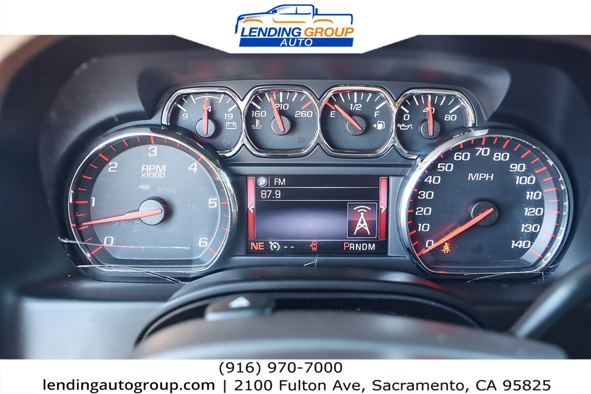 Vehicle image 14 of 25