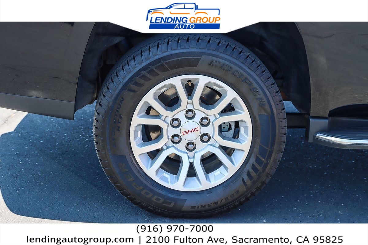 Vehicle image 7 of 25