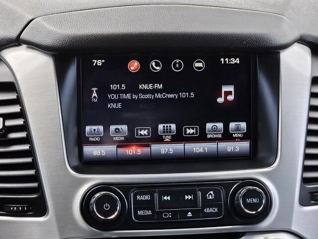 Vehicle image 24 of 31