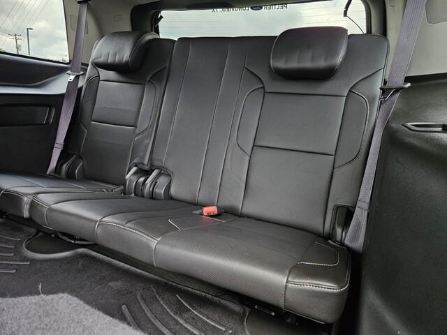 Vehicle image 20 of 31