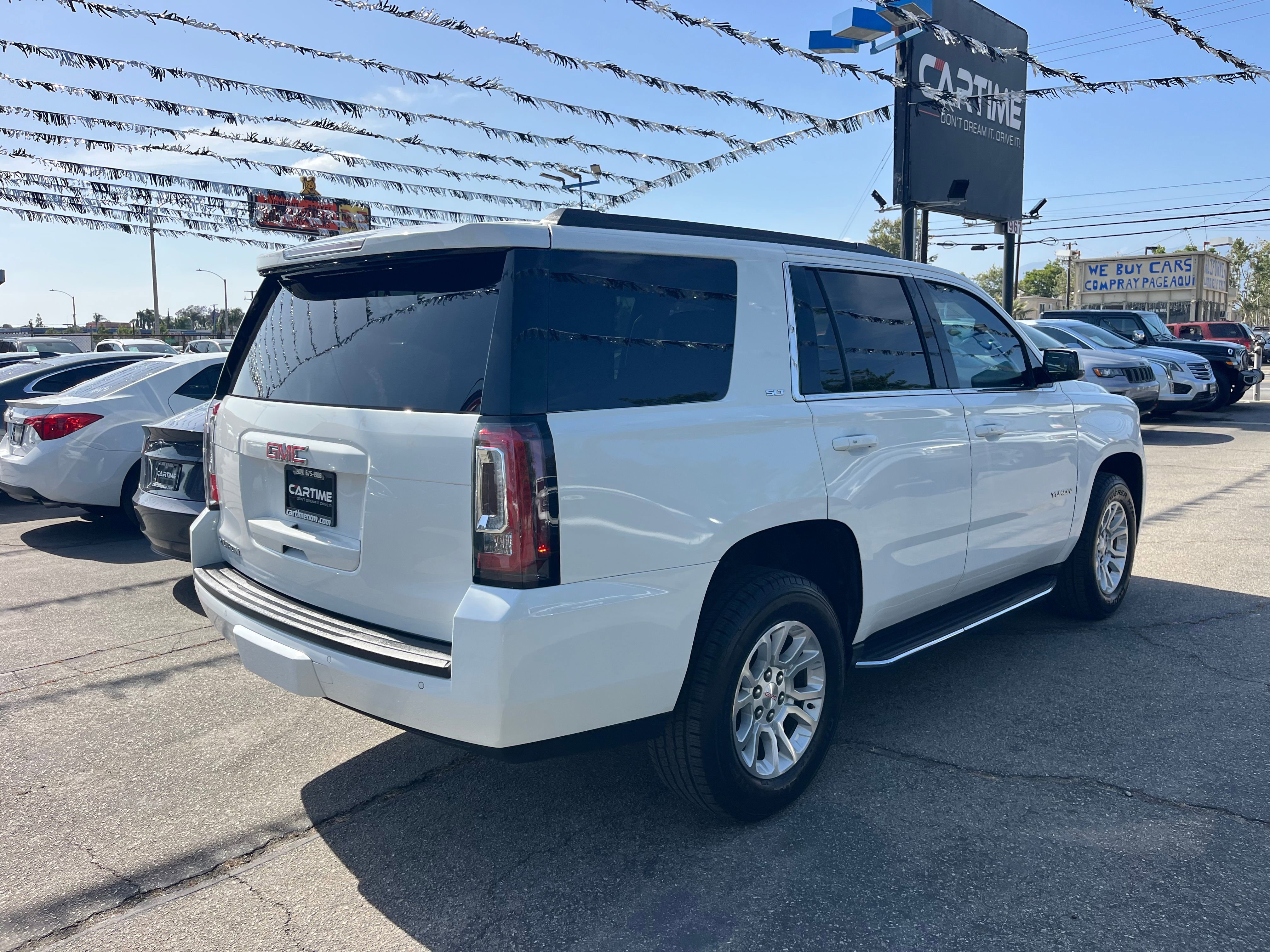 Vehicle image 12 of 71