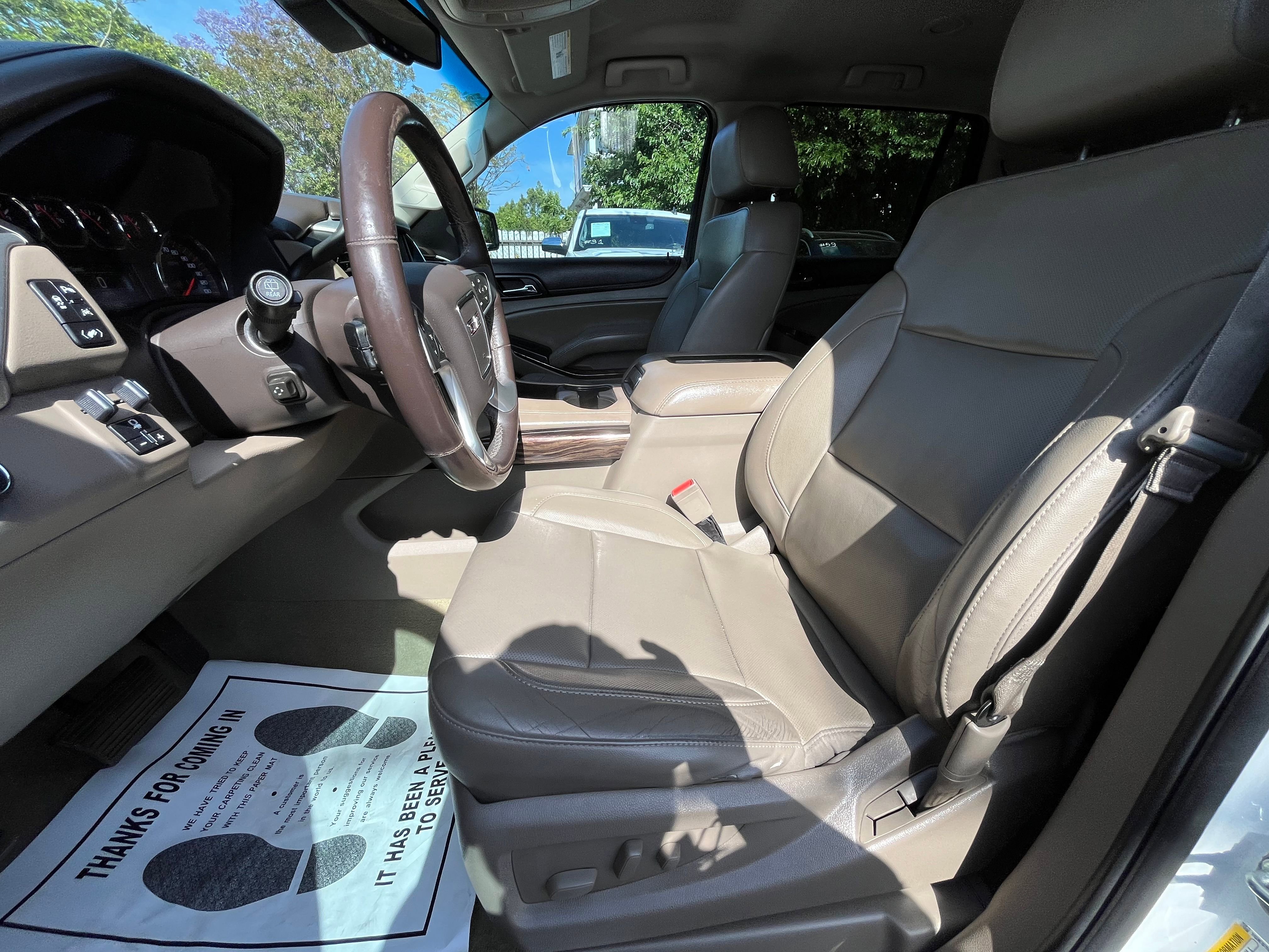 Vehicle image 61 of 71