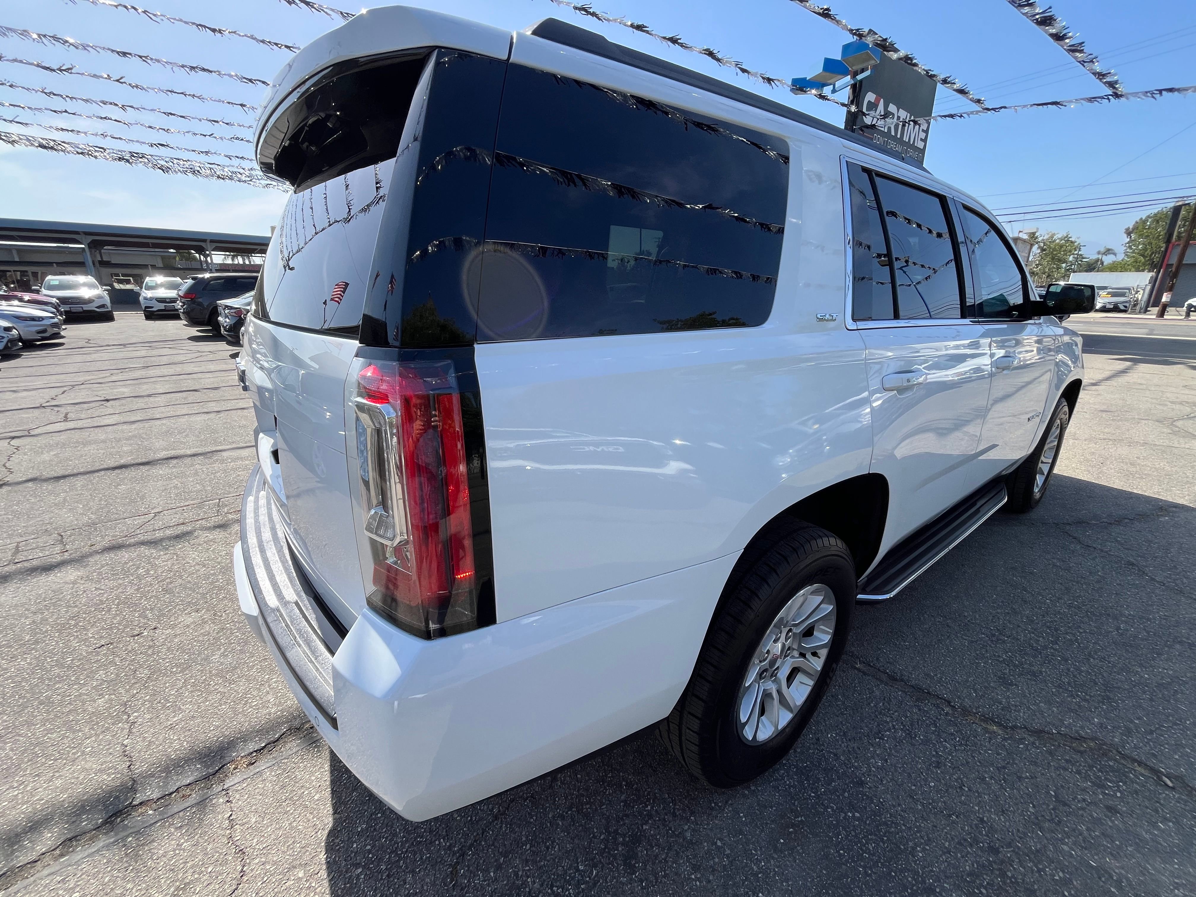 Vehicle image 13 of 71