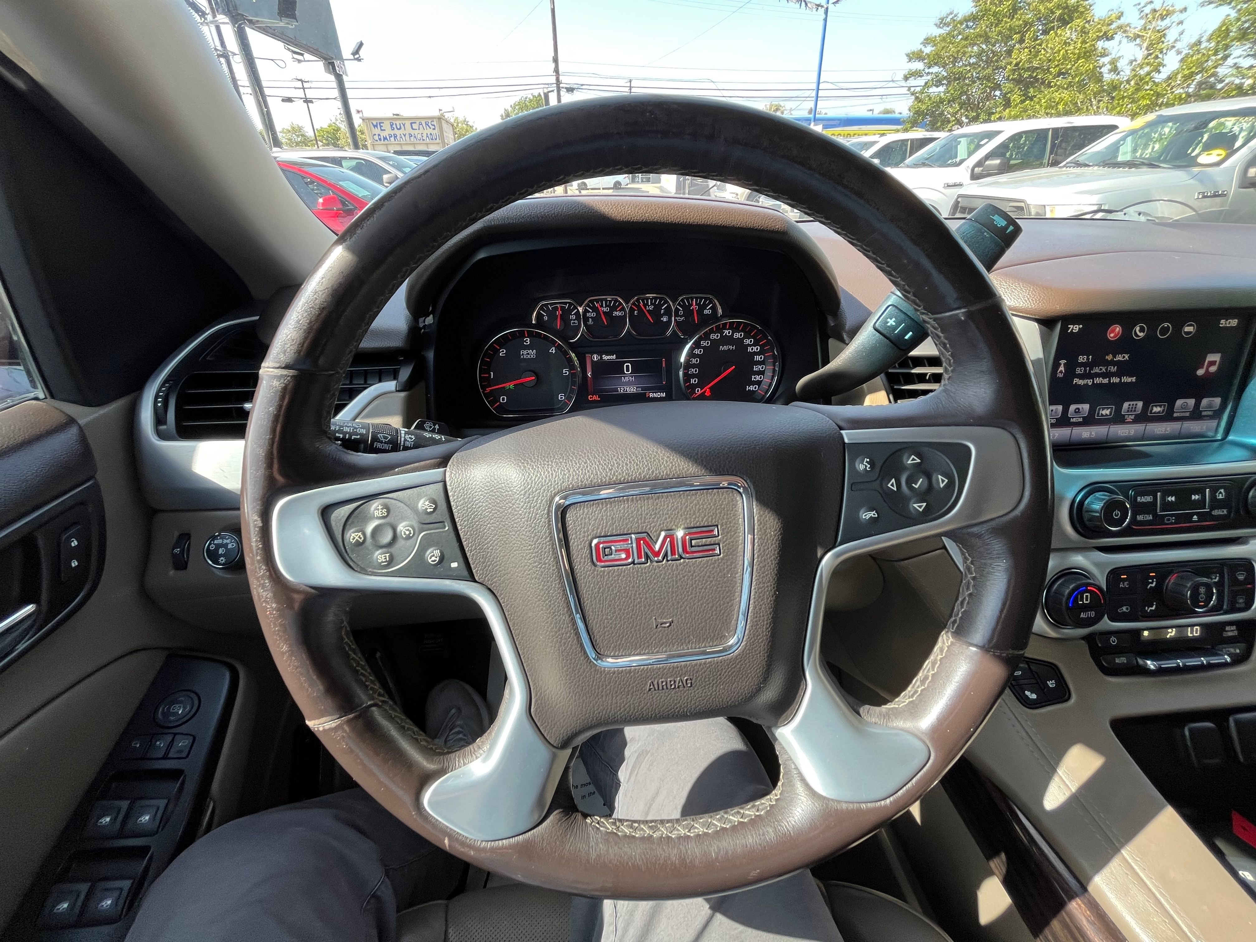 Vehicle image 58 of 71