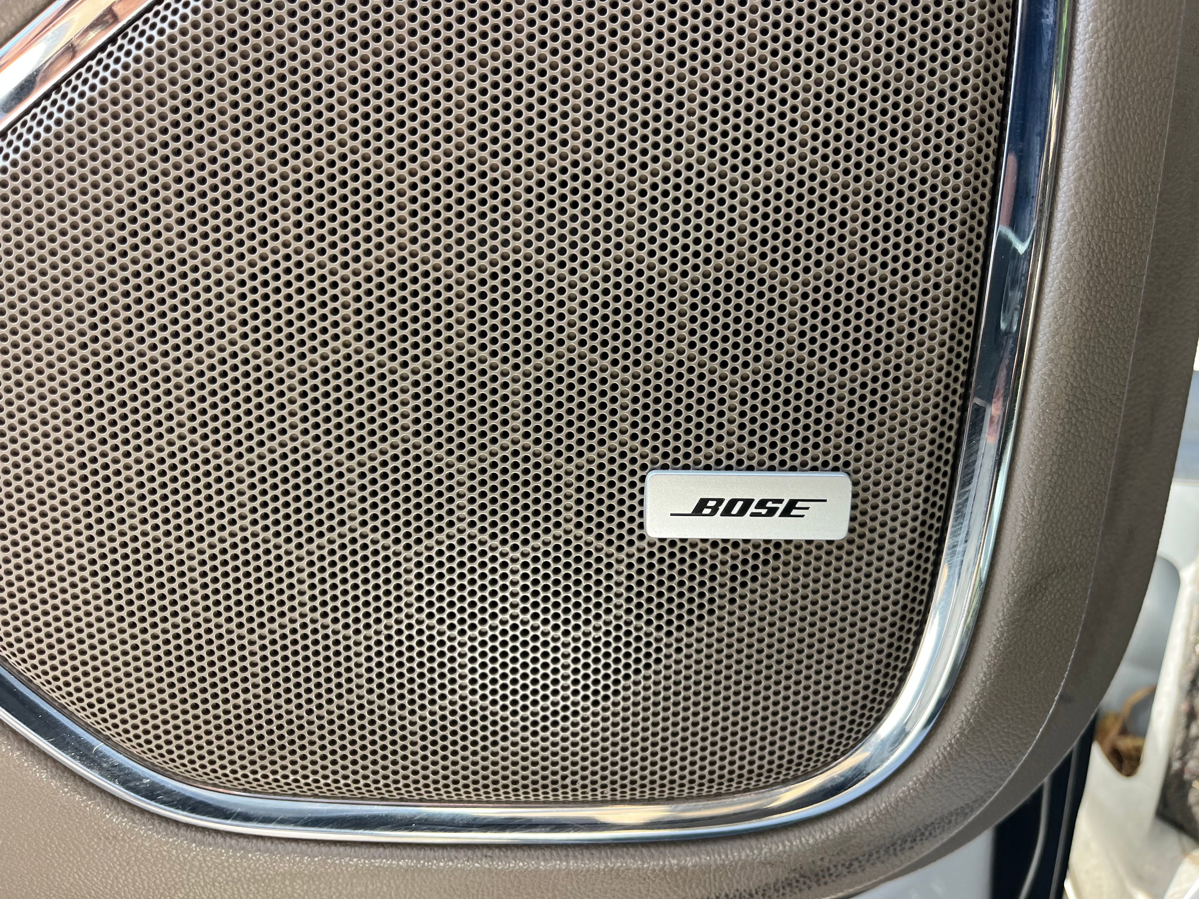 Vehicle image 30 of 71