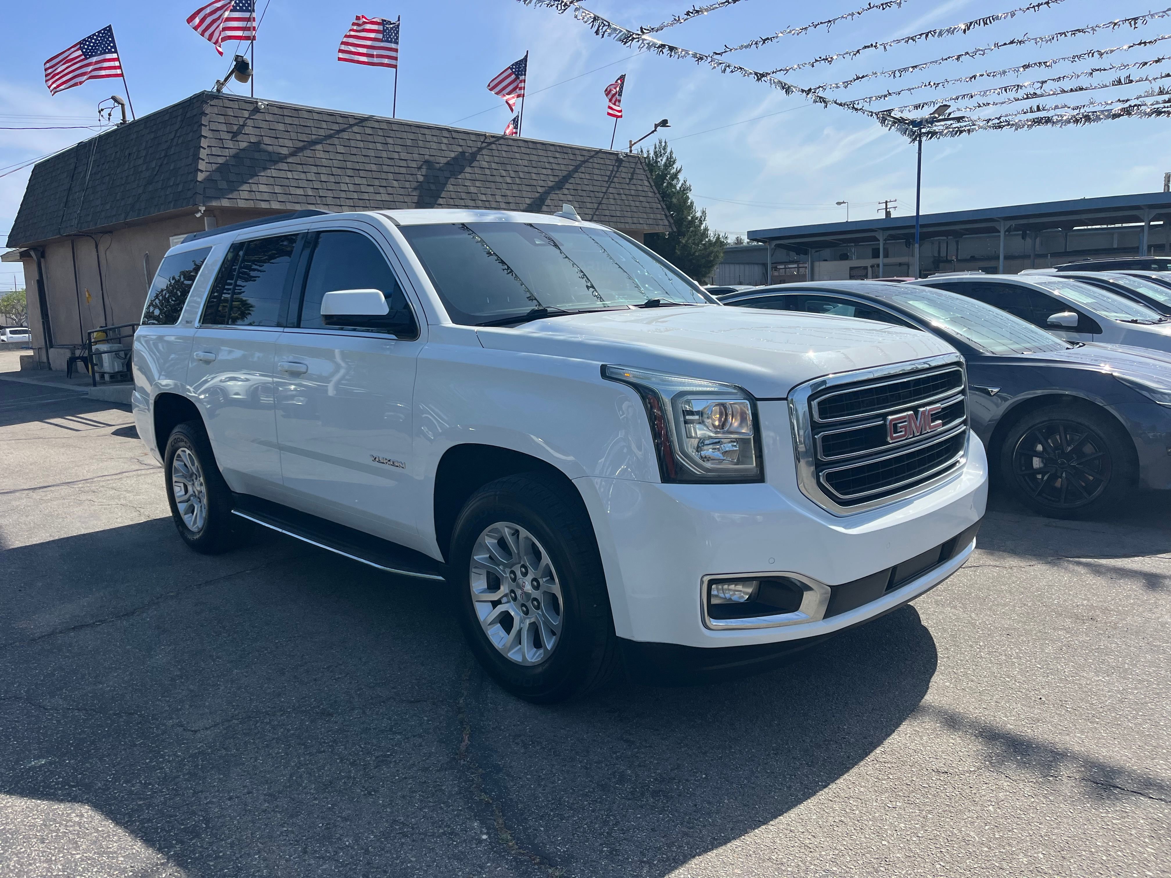 Vehicle image 7 of 71