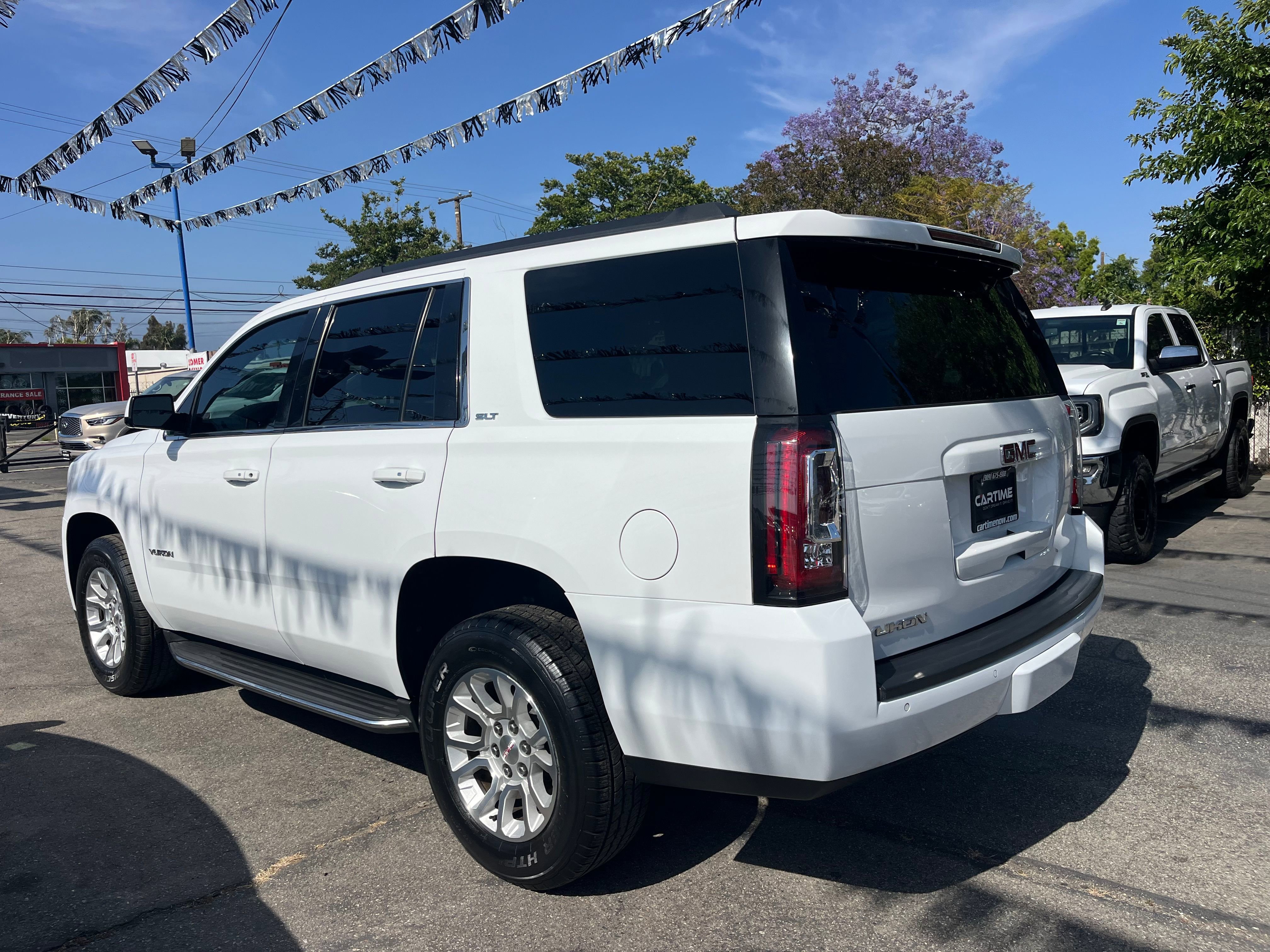 Vehicle image 19 of 71