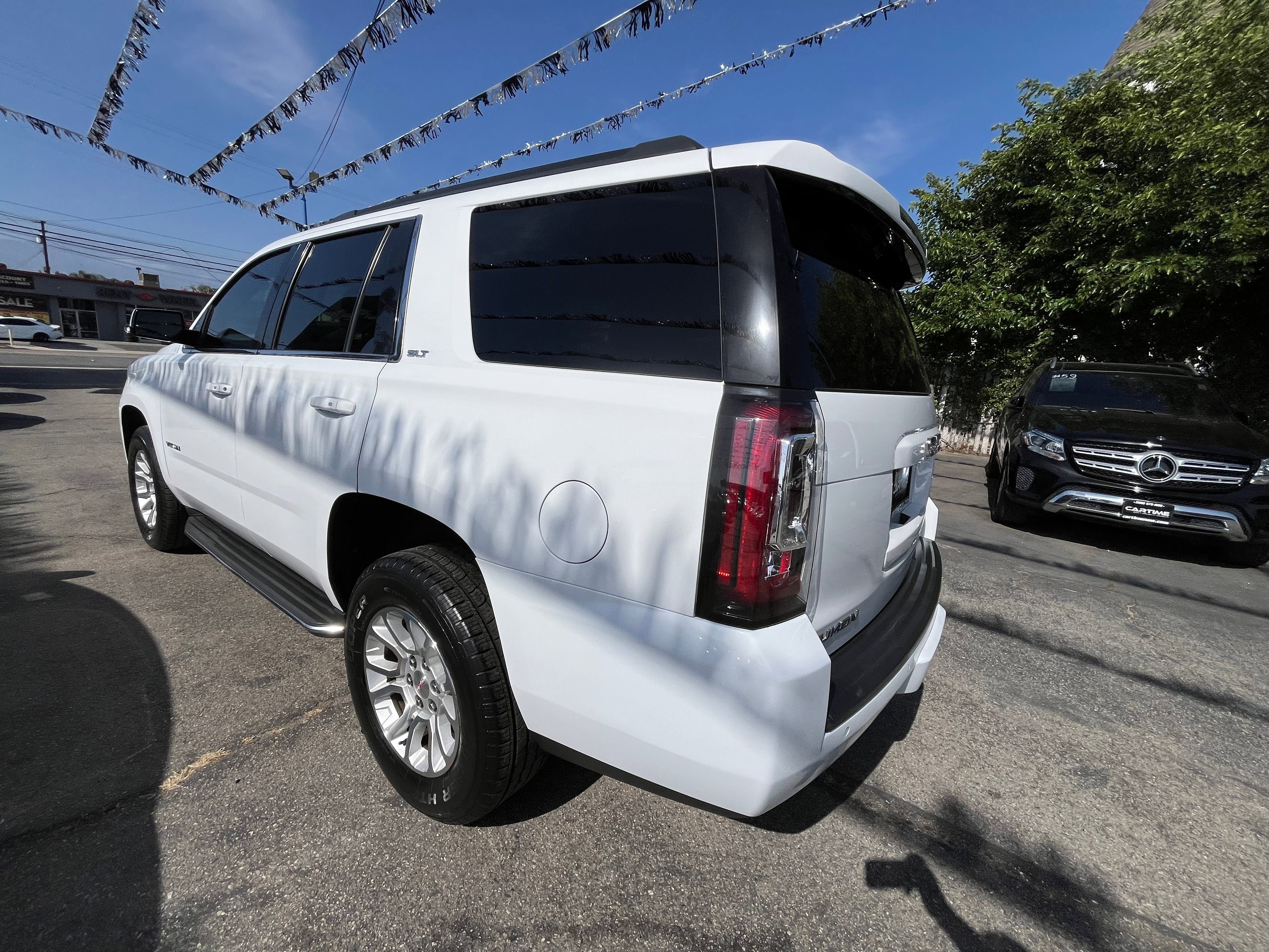 Vehicle image 18 of 71