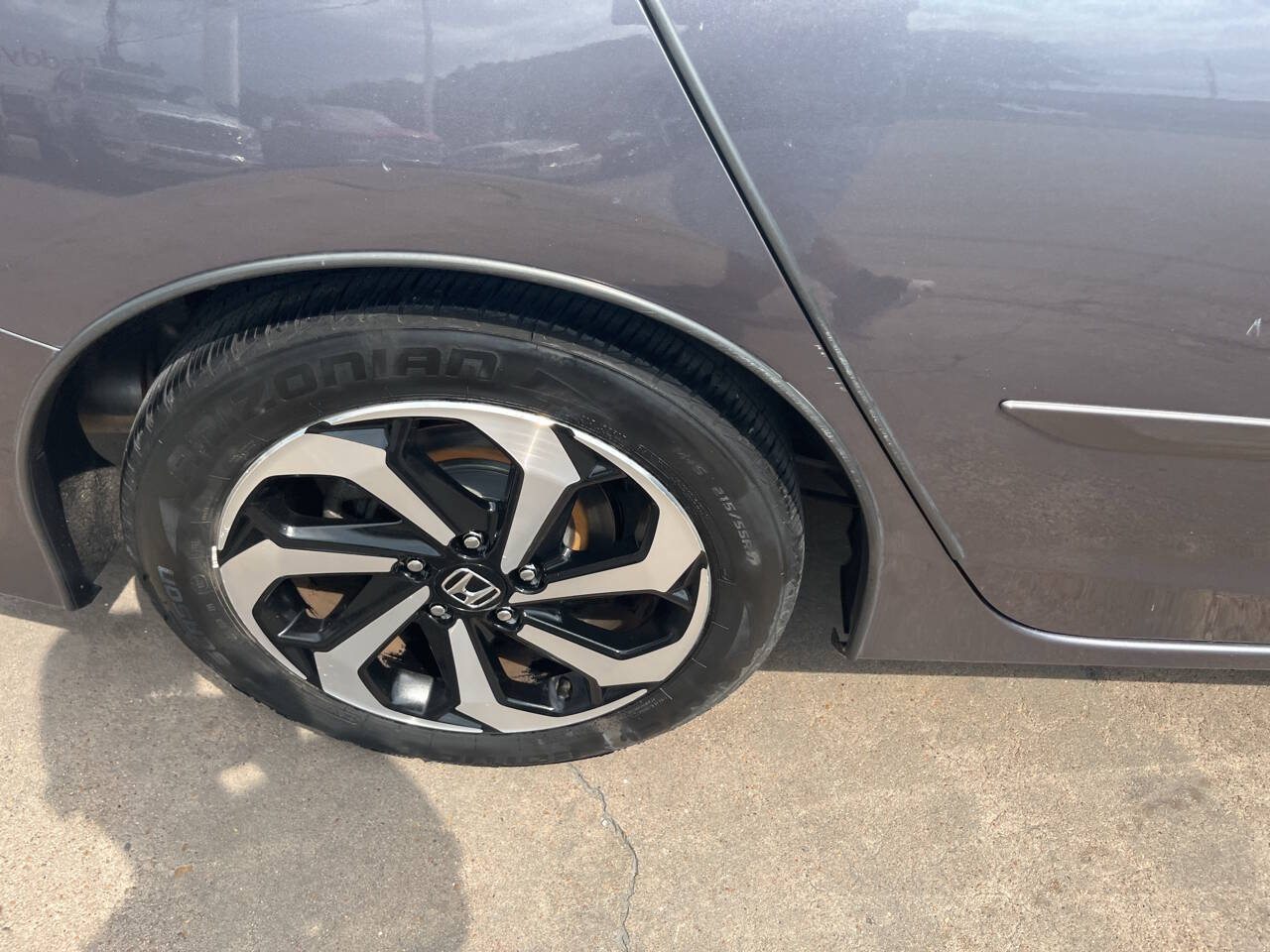 Vehicle image 18 of 18