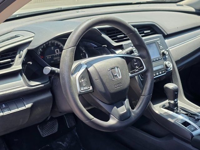 Vehicle image 16 of 34