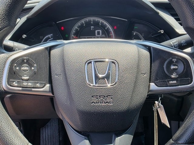 Vehicle image 22 of 34