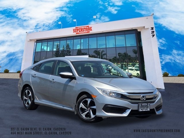 Vehicle image 4 of 34