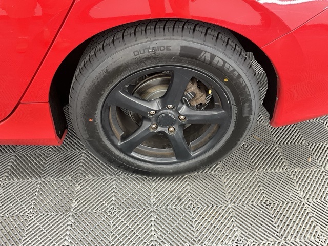 Vehicle image 6 of 24