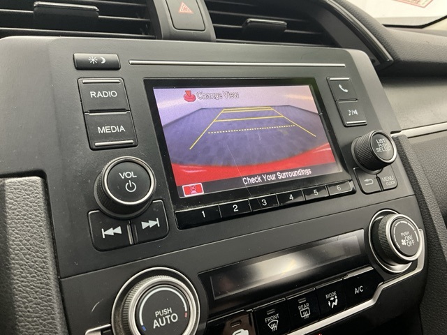 Vehicle image 14 of 24