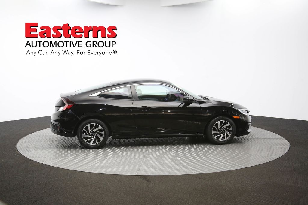 Vehicle image 19 of 60
