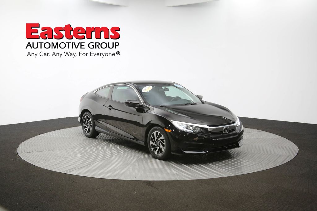 Vehicle image 14 of 60