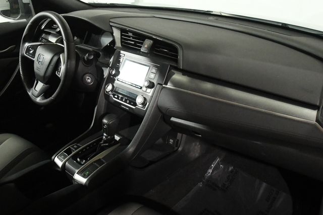 Vehicle image 14 of 20