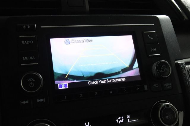Vehicle image 11 of 20