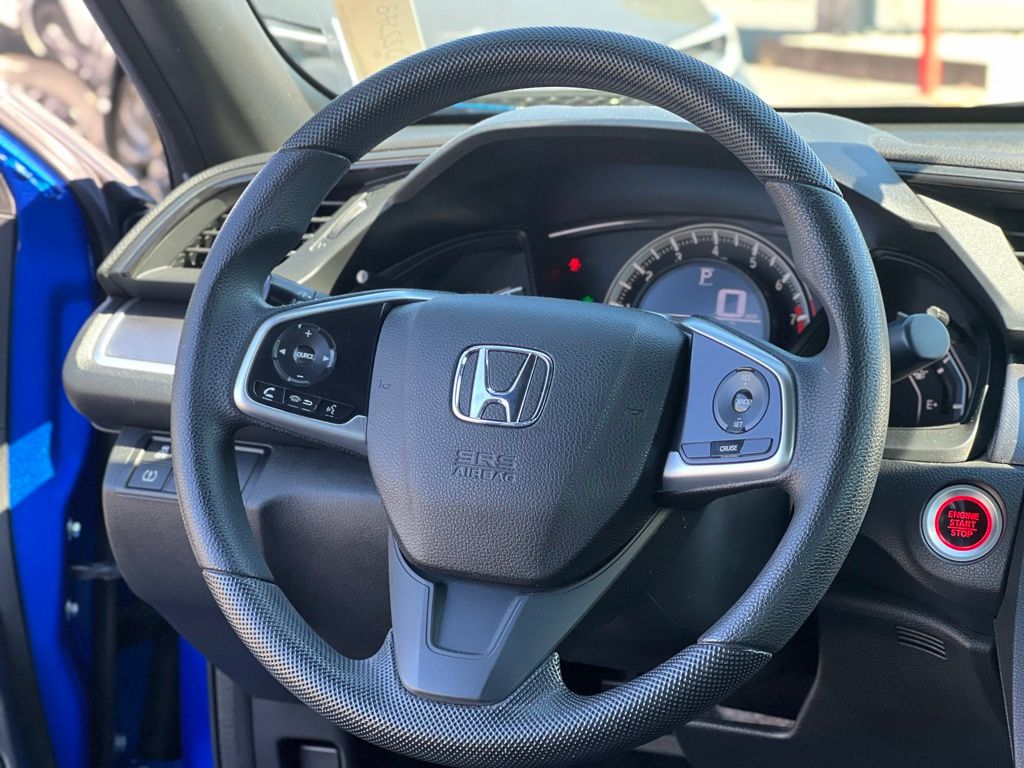 Vehicle image 24 of 28