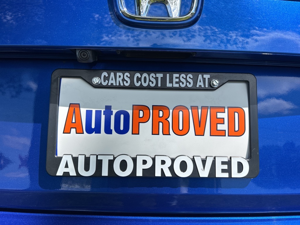 Vehicle image 15 of 50