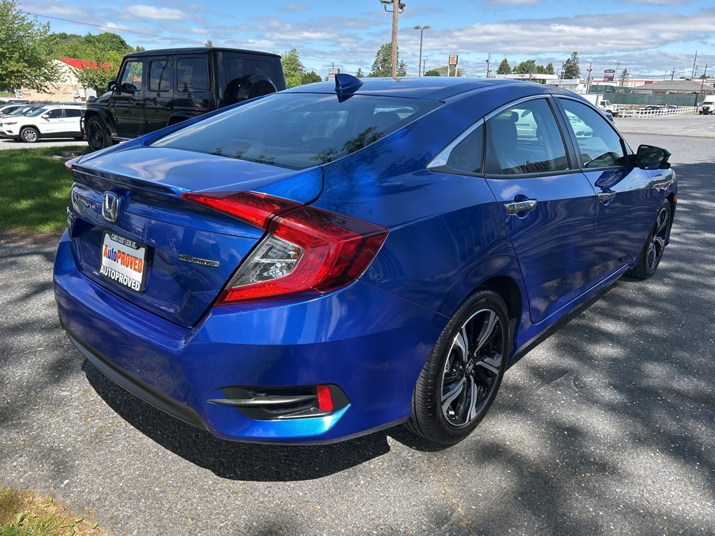 Vehicle image 5 of 50
