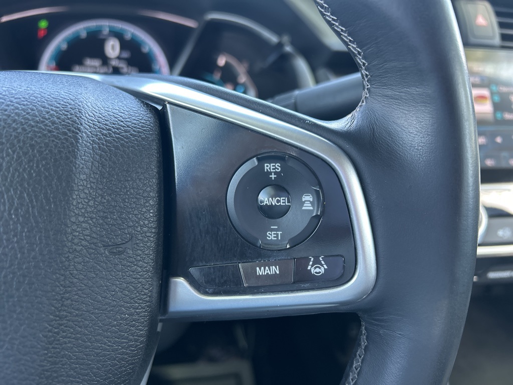 Vehicle image 25 of 50