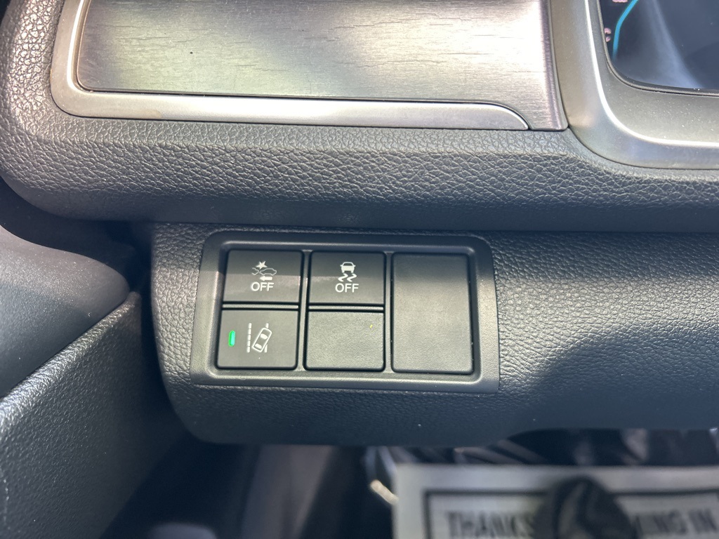 Vehicle image 29 of 50