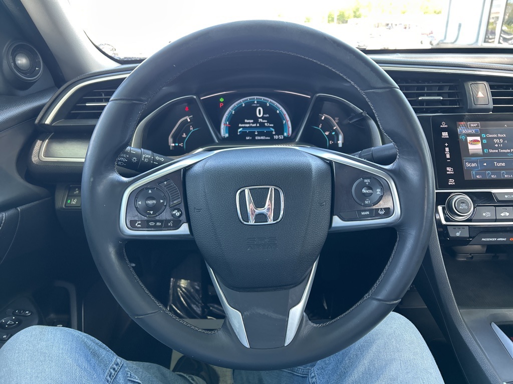 Vehicle image 23 of 50