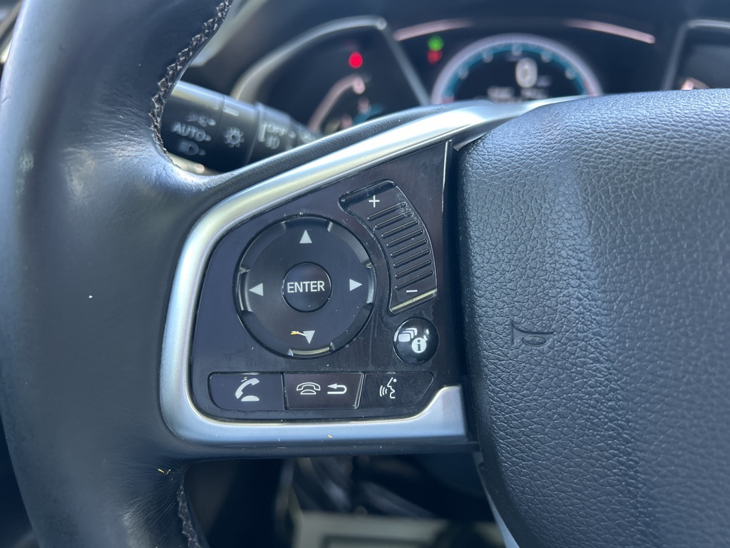 Vehicle image 24 of 50
