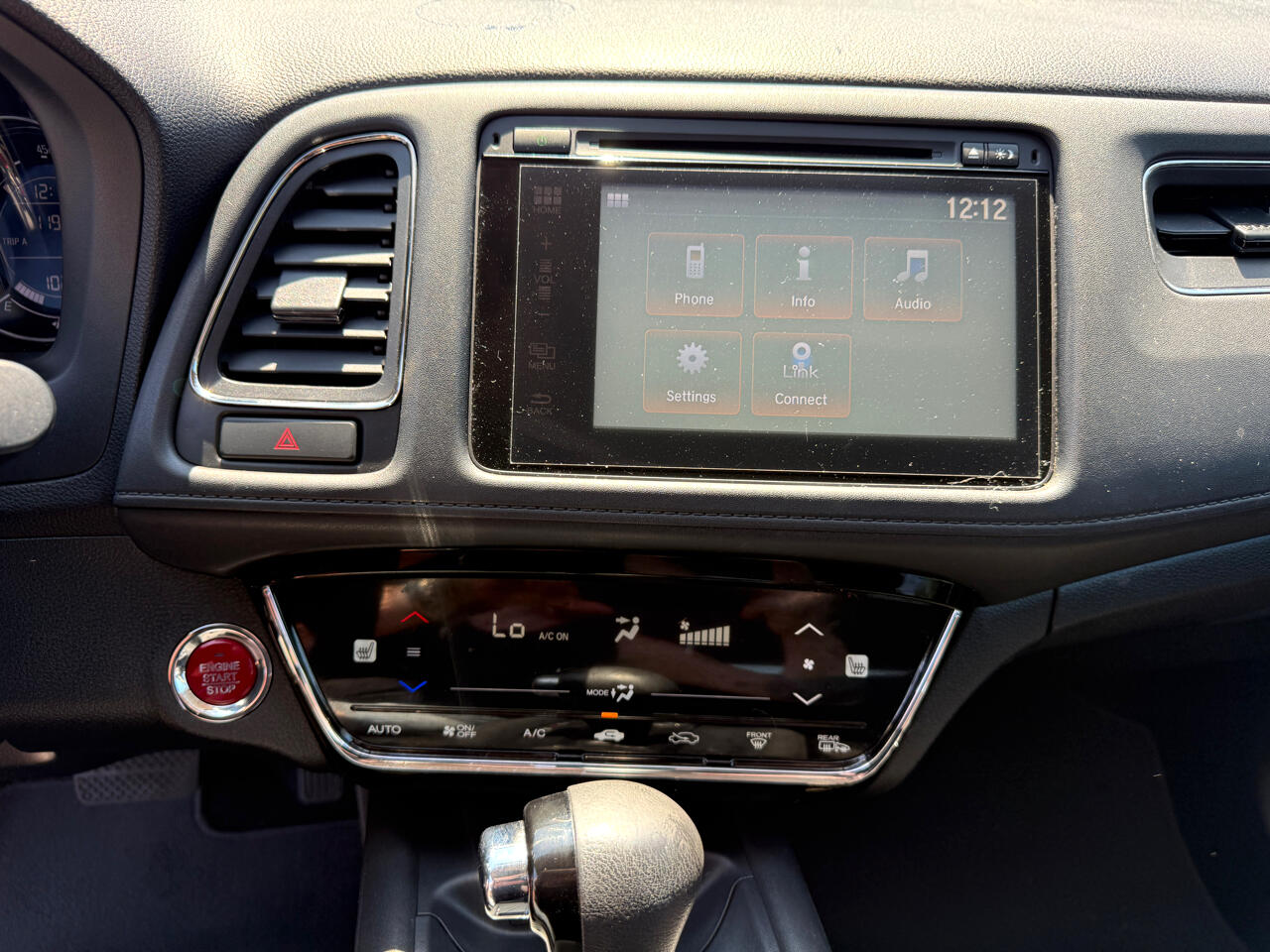 Vehicle image 27 of 29