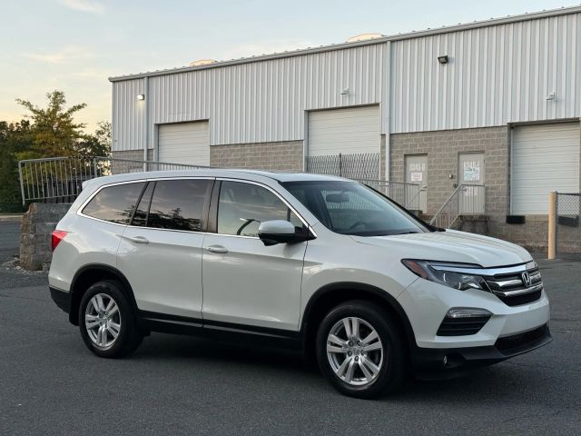 2016 Honda Pilot EX-L Image 4 of 38