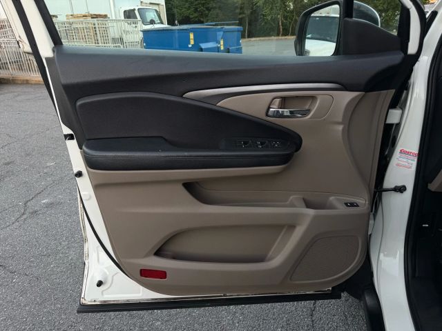 2016 Honda Pilot EX-L Image 27 of 38