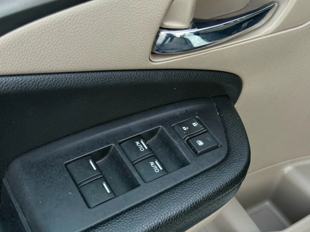 2016 Honda Pilot EX-L Image 34 of 38