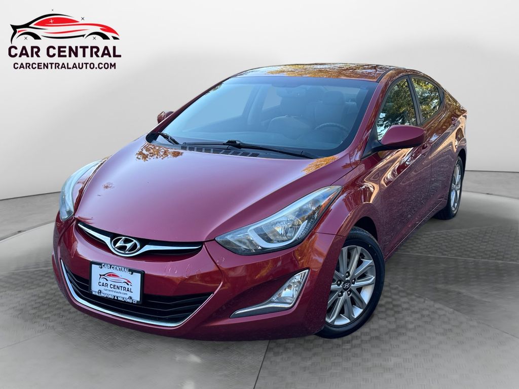 2016 Hyundai Elantra SE Image 2 of 30